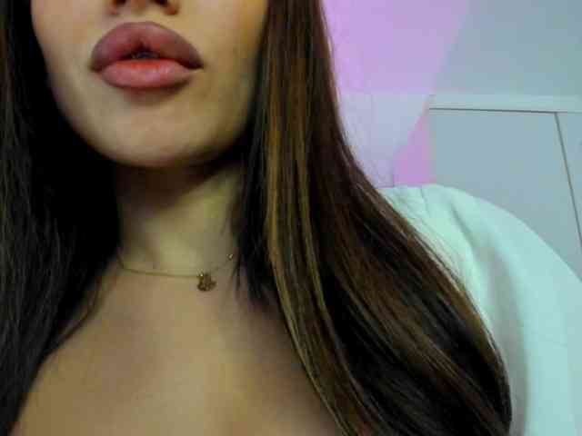 kaylalaine1 webcam