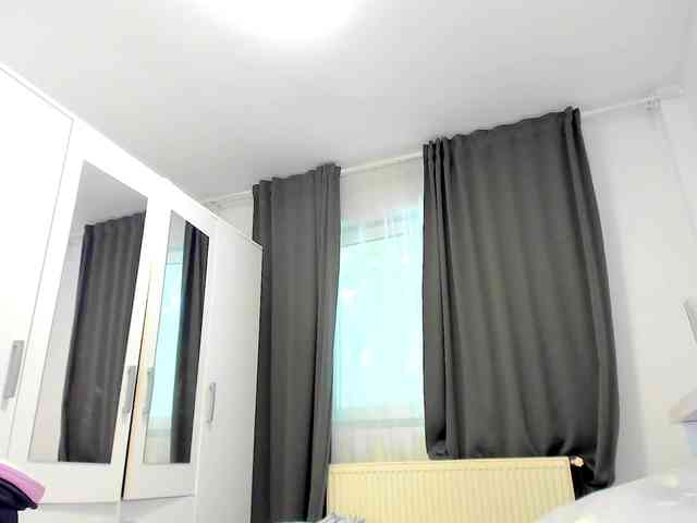kaylalaine1 webcam