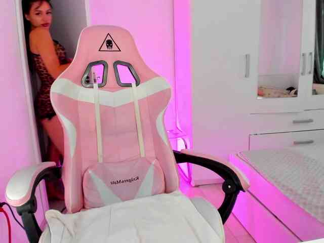 kaylalaine1 webcam