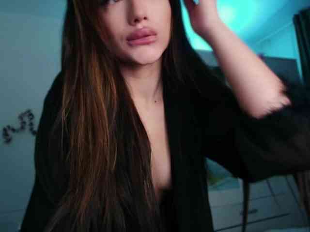 kaylalaine1 webcam