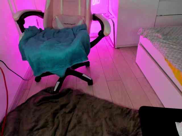 kaylalaine1 webcam