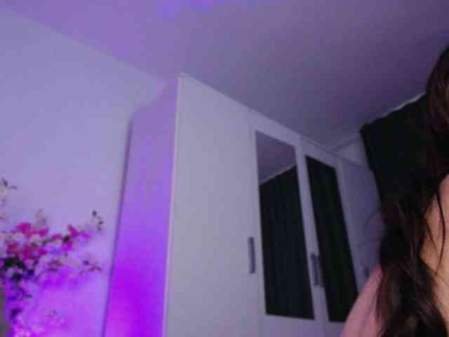 kaylalaine1 webcam