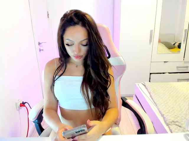kaylalaine1 webcam
