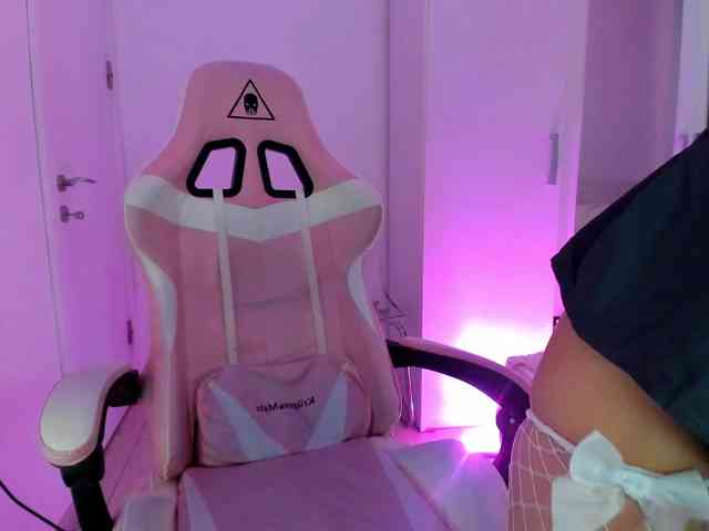 kaylalaine1 webcam