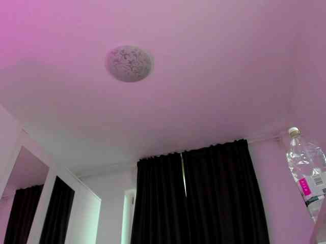 kaylalaine1 webcam