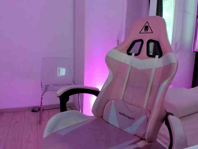 kaylalaine1 webcam