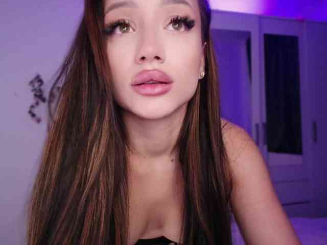 kaylalaine1 webcam