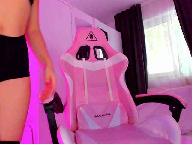 kaylalaine1 webcam