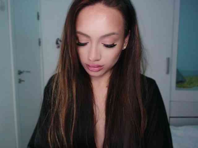 kaylalaine1 webcam