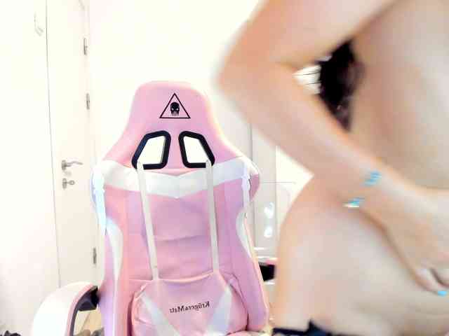 kaylalaine1 webcam