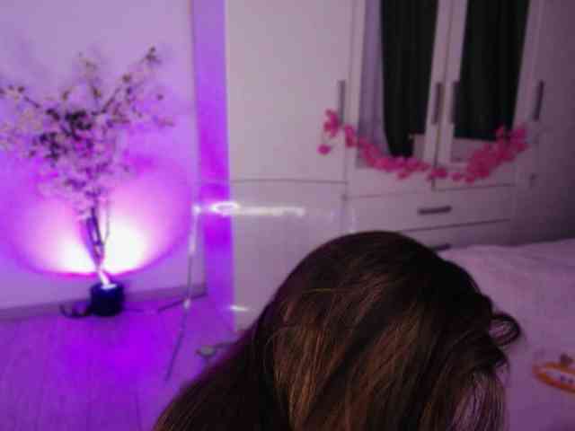 kaylalaine1 webcam