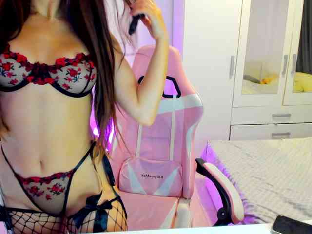kaylalaine1 webcam