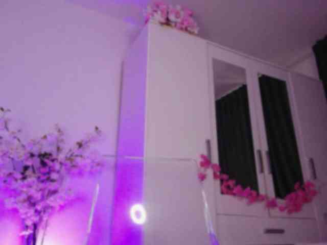 kaylalaine1 webcam