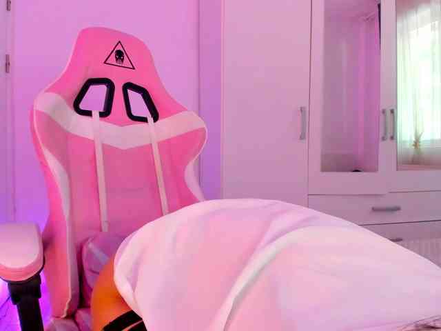 kaylalaine1 webcam