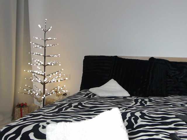 Sex chat gratuit in direct cu ArtLove13 pe BongaCams