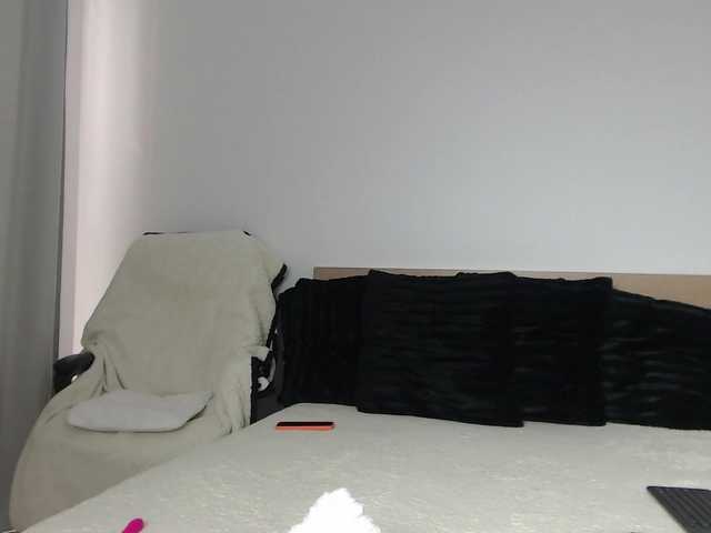 Sex chat gratuit in direct cu ArtLove13 pe BongaCams