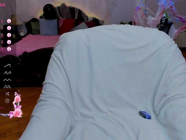 MikaNelson Porn