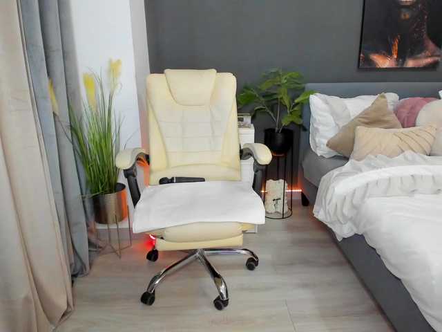 SoniaRey's BongaCams show and profile