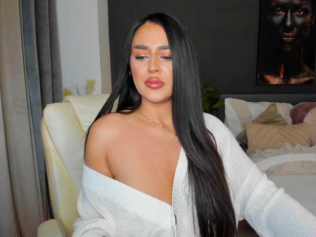 SoniaRey's BongaCams show and profile