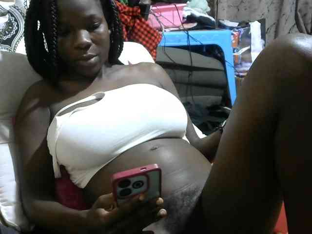 Sweet-Ebbony webcam