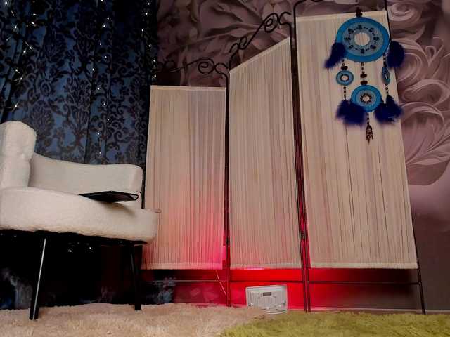 IrenePearcy's BongaCams show and profile