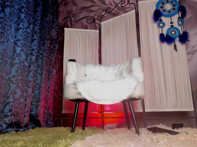 IrenePearcy's BongaCams show and profile