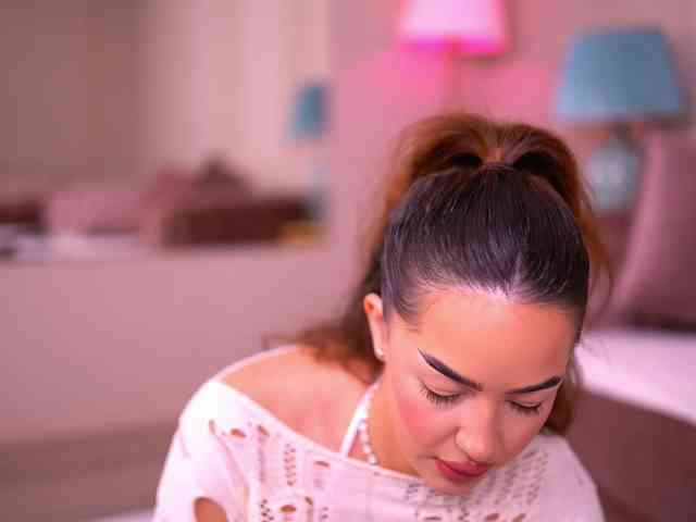 xJuliax webcam