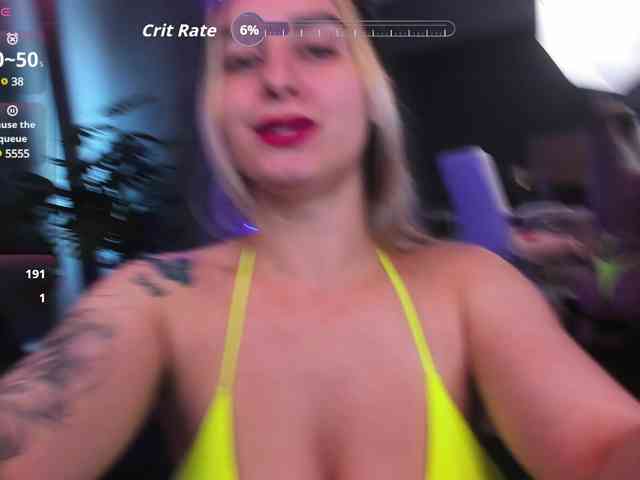 AlisaCamerron webcam