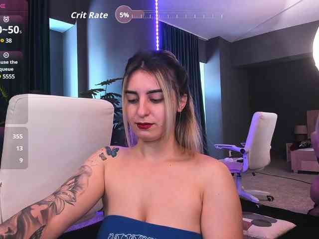 AlisaCamerron webcam