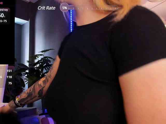 AlisaCamerron webcam