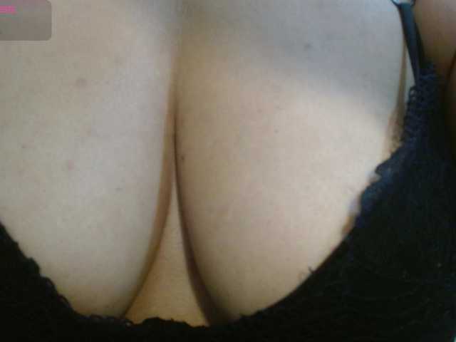 KaillyPariss's BongaCams show and profile