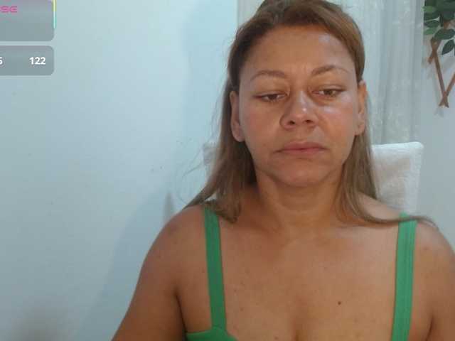 KaillyPariss's BongaCams show and profile