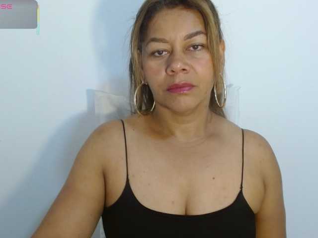 KaillyPariss's BongaCams show and profile