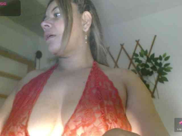 KaillyPariss webcam