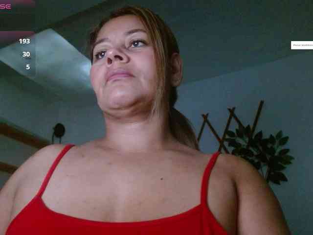 KaillyPariss webcam