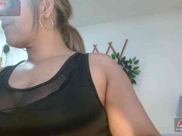 KaillyPariss webcam
