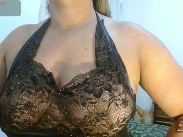 KaillyPariss KaillyPariss