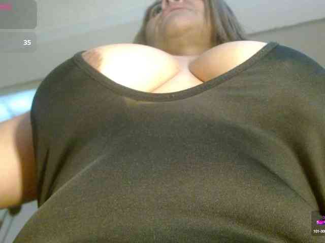 KaillyPariss webcam