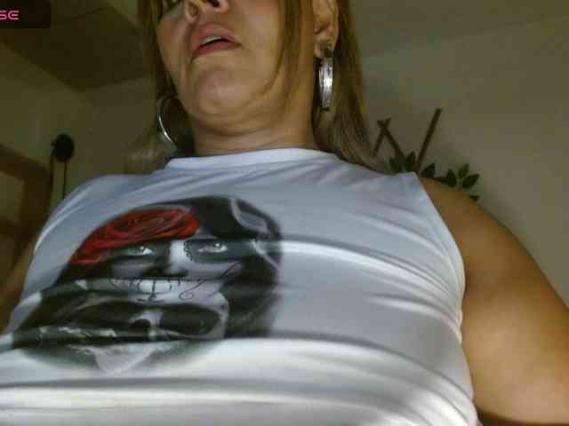 KaillyPariss webcam