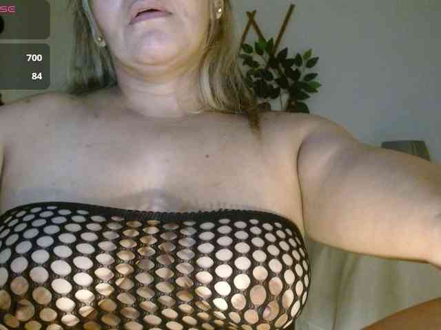 KaillyPariss webcam