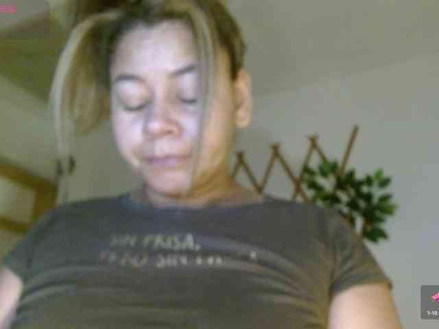 KaillyPariss webcam