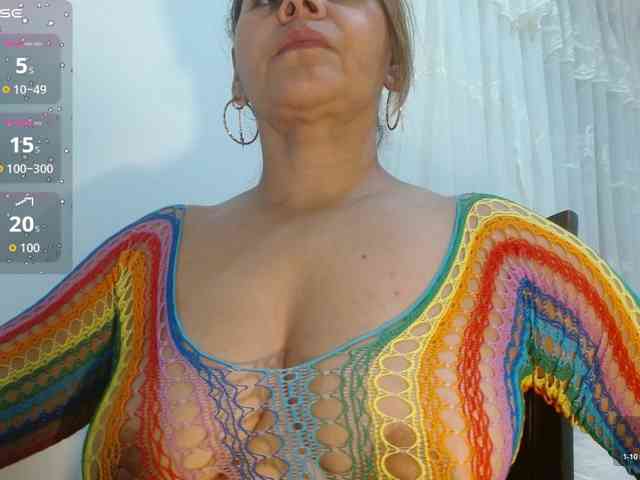 KaillyPariss KaillyPariss