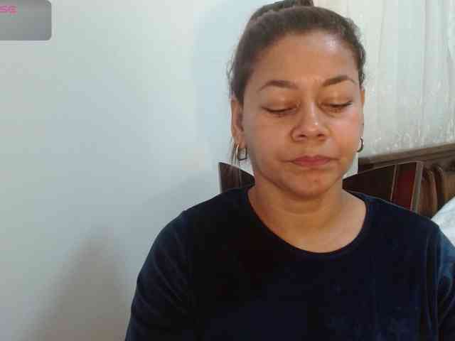 KaillyPariss KaillyPariss