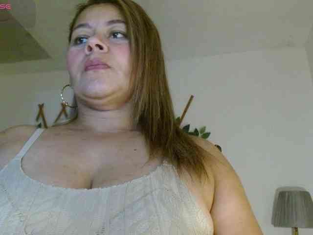 KaillyPariss webcam