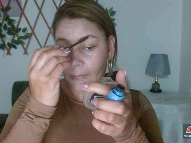 KaillyPariss webcam
