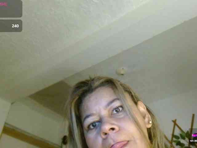 KaillyPariss webcam