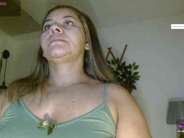 KaillyPariss webcam