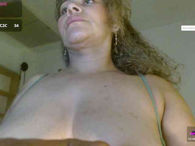 KaillyPariss webcam