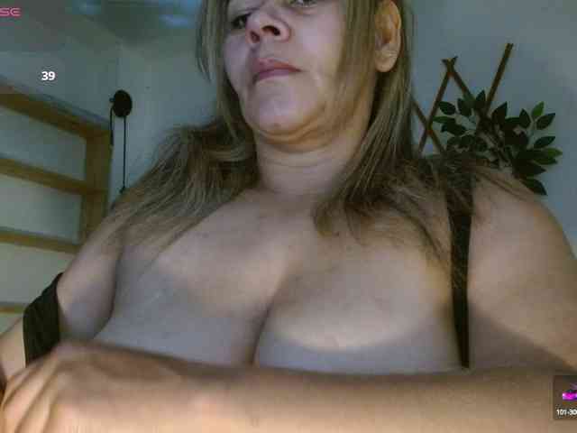 KaillyPariss webcam