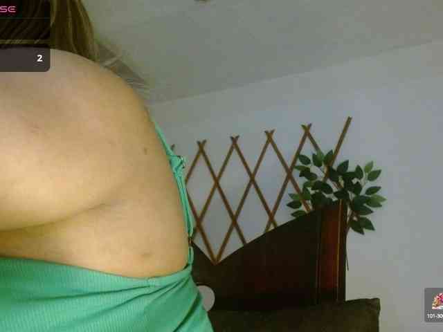 KaillyPariss webcam
